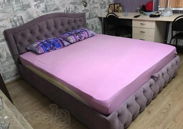 Кровать двуспальная